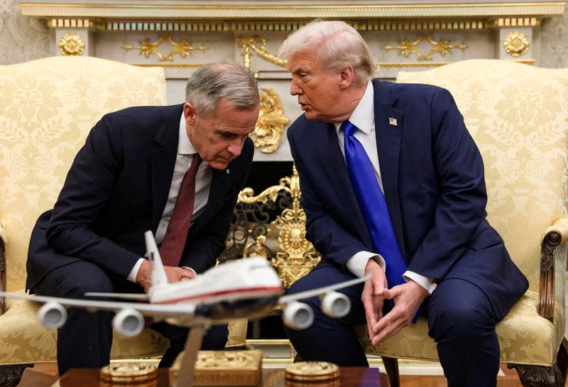 Trump anuncia un aumento del 10% de los aranceles a Canadá